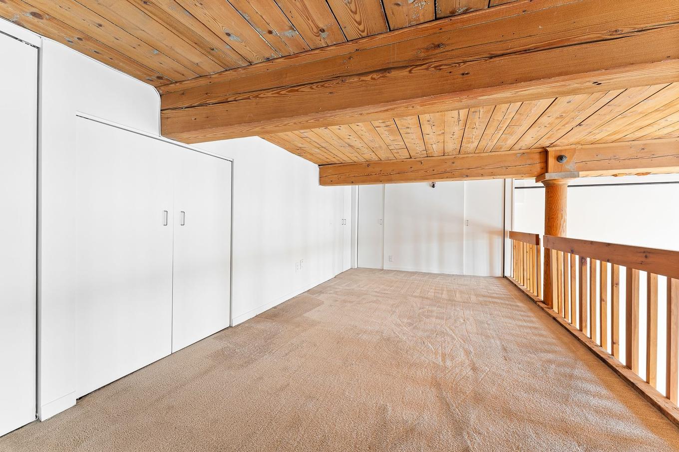 Mezzanine - 214-55 Rue Belvédère N., Sherbrooke (Les Nations), QC - Indoor Photo Showing Other Room