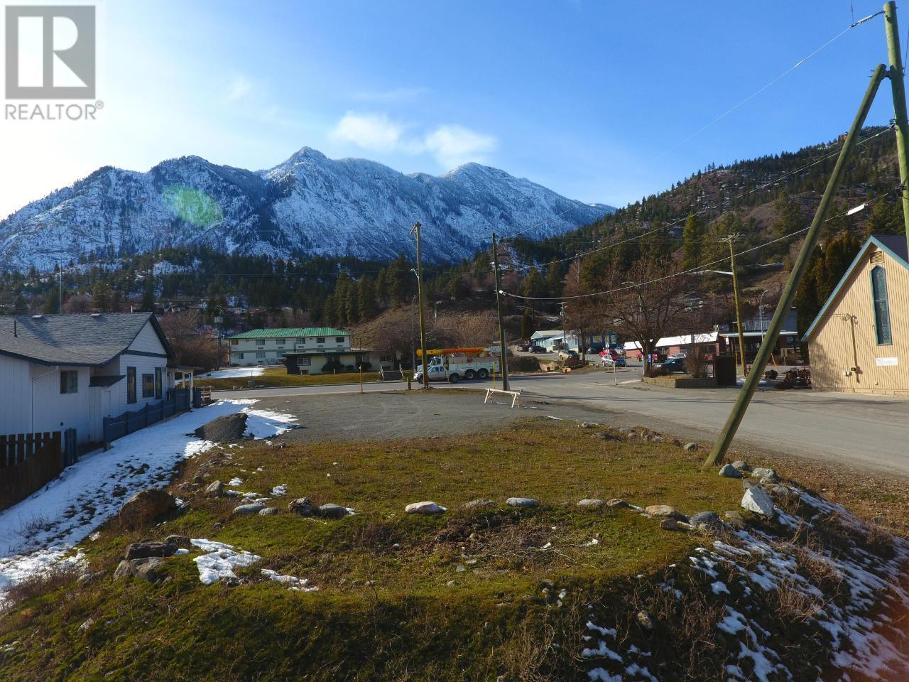 818 Main Street, Lillooet, BC