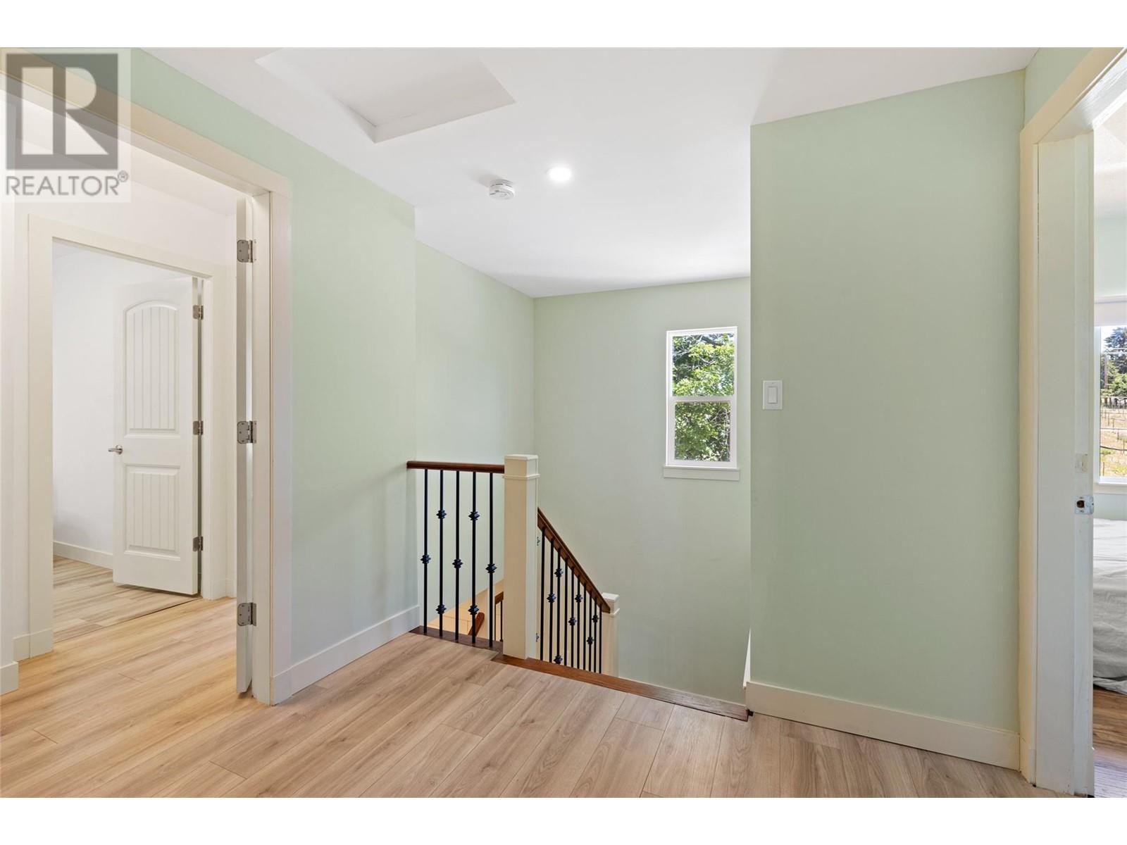 3299 Mcculloch Road, Kelowna, BC - Indoor Photo Showing Other Room