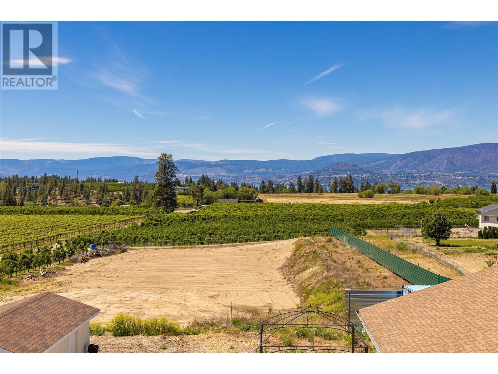 3299 Mcculloch Road, Kelowna, BC - Outdoor With View