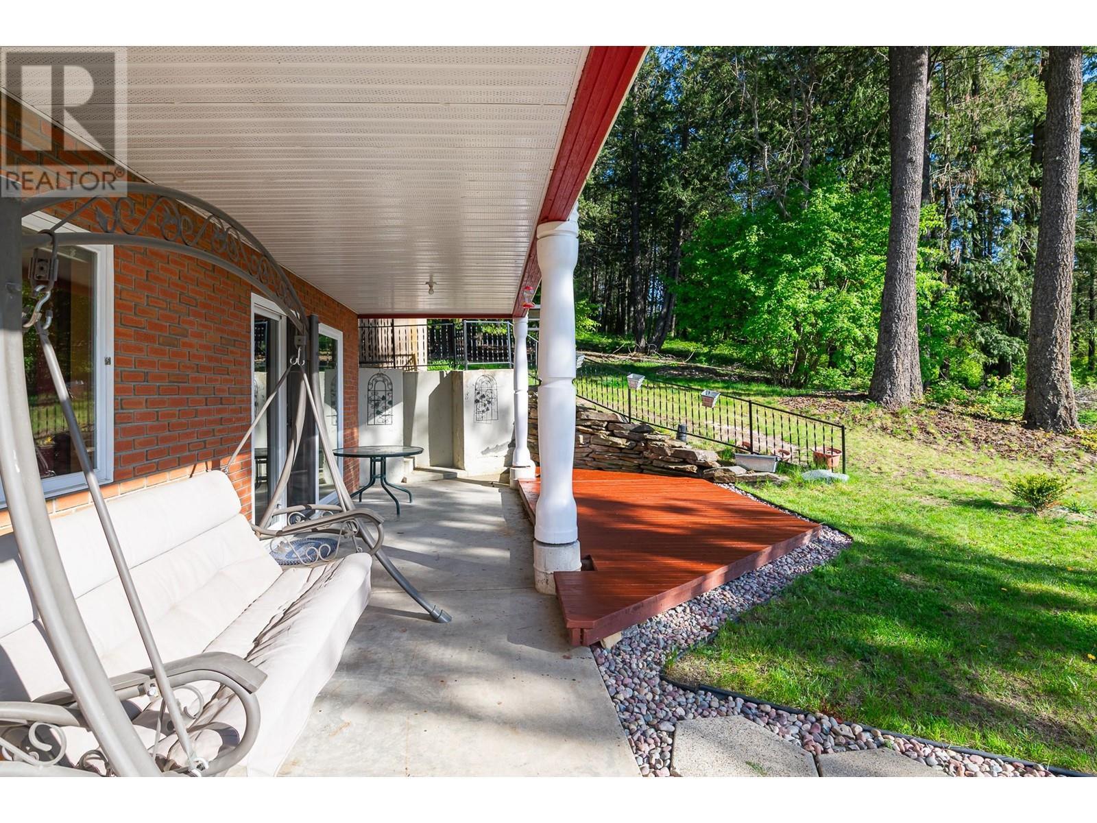 208 36 Avenue N, Erickson, BC - Outdoor With Exterior