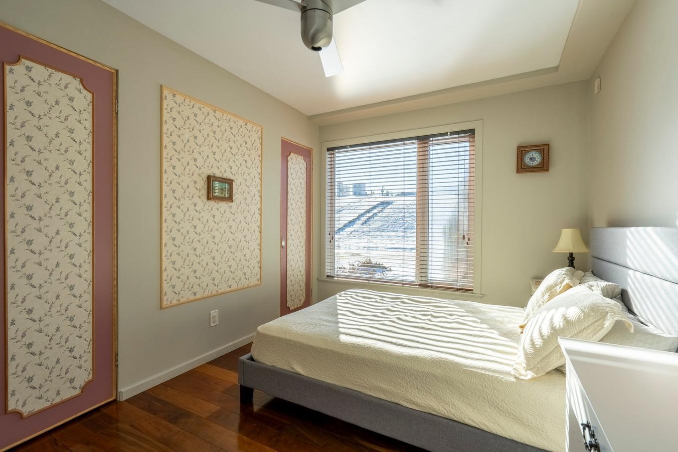 Chambre à coucher - 60 Rue De La Miscoutine, La Malbaie, QC - Indoor Photo Showing Bedroom