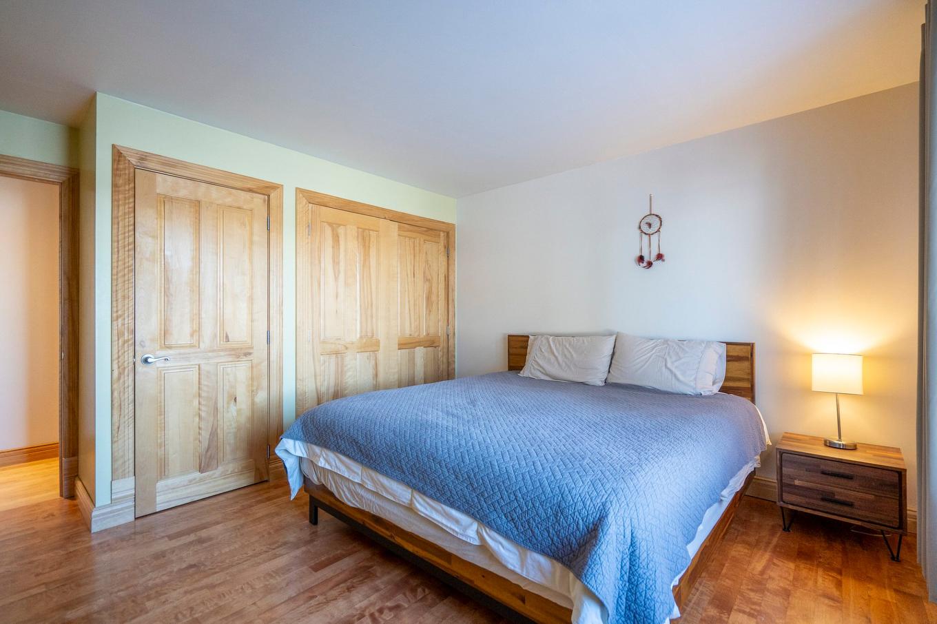 Chambre à coucher - 60 Rue De La Miscoutine, La Malbaie, QC - Indoor Photo Showing Bedroom