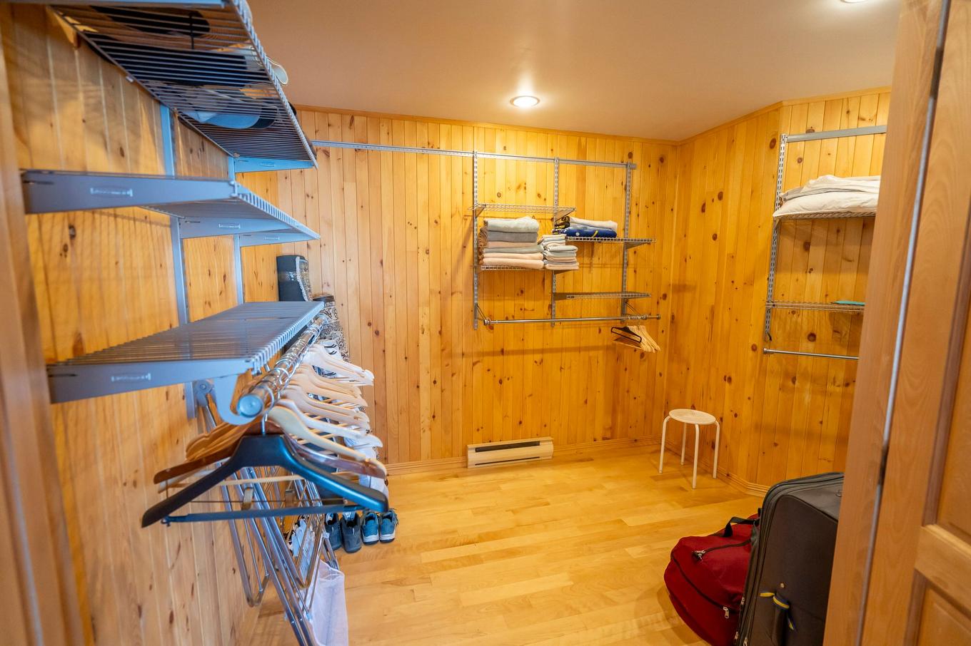 Rangement - 60 Rue De La Miscoutine, La Malbaie, QC - Indoor Photo Showing Other Room