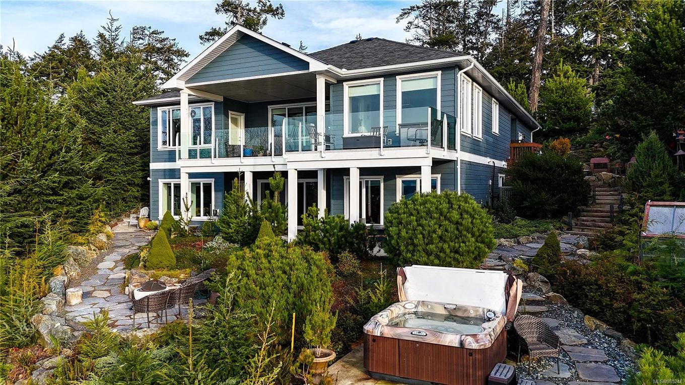 7420 Thornton Hts, Sooke, BC