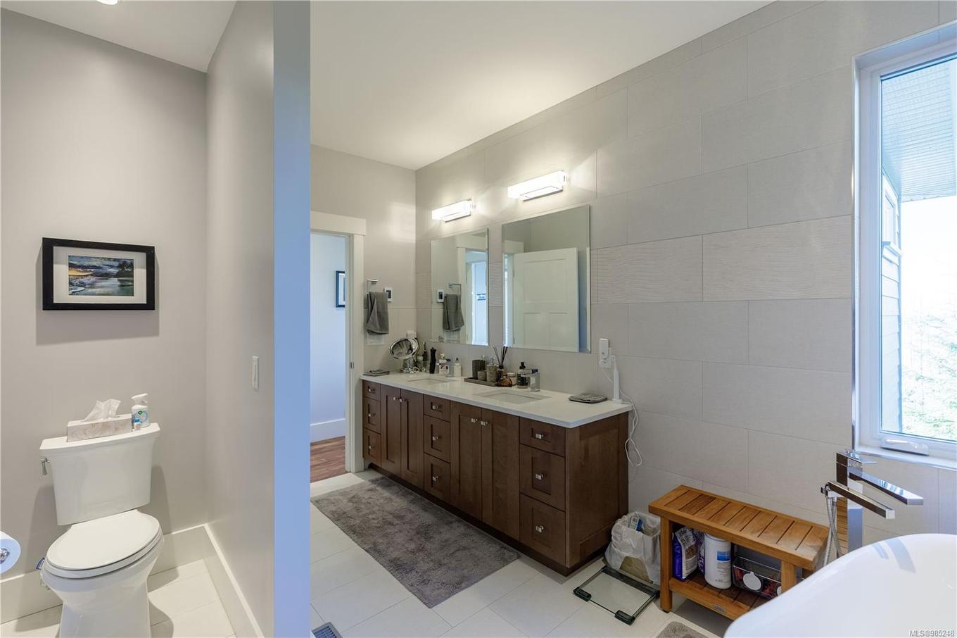 7420 Thornton Hts, Sooke, BC