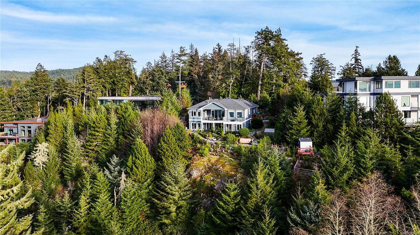 7420 Thornton Hts, Sooke, BC
