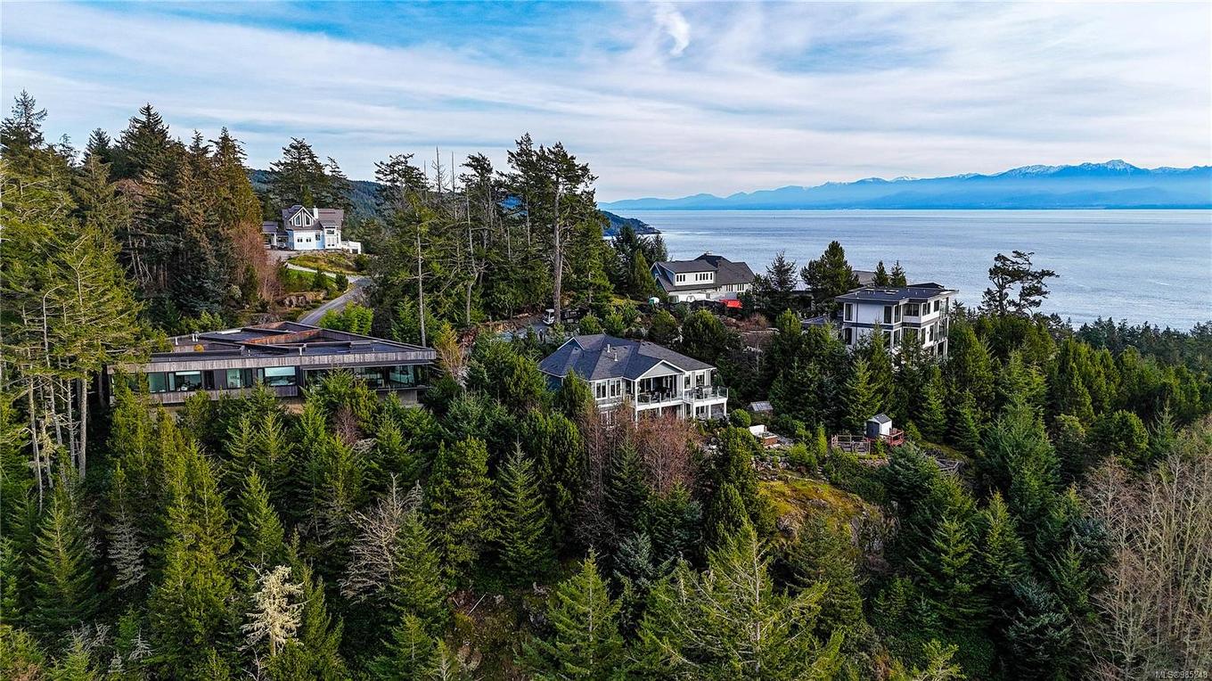 7420 Thornton Hts, Sooke, BC