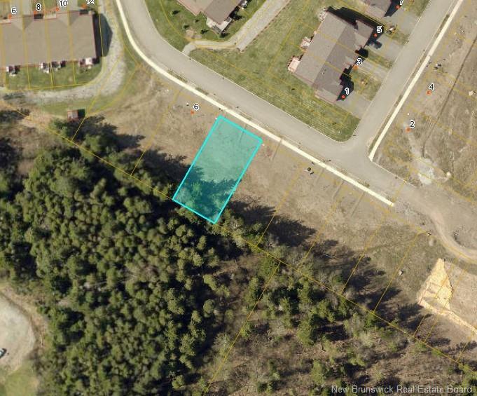 20-3 Elmwood Dr, Hampton, NB