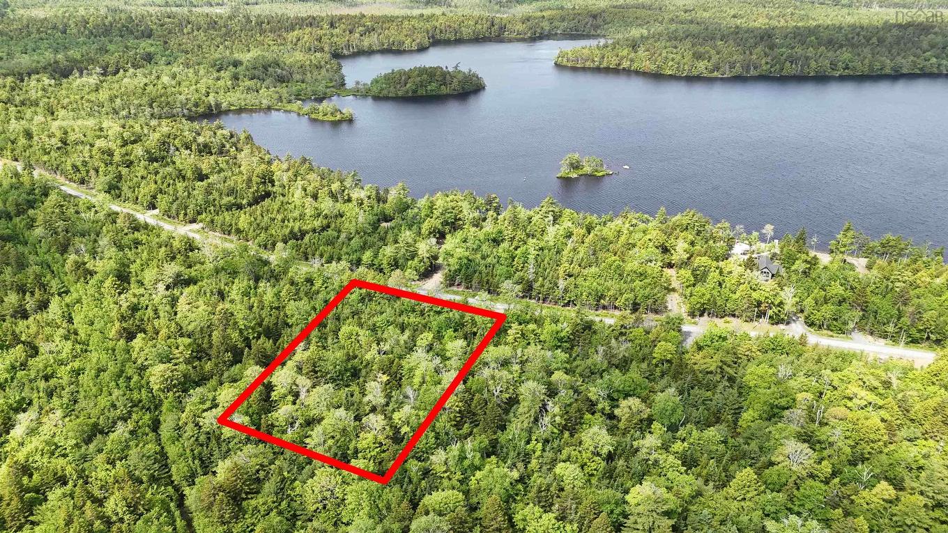 25 Lapland Road, Lunenburg, NS