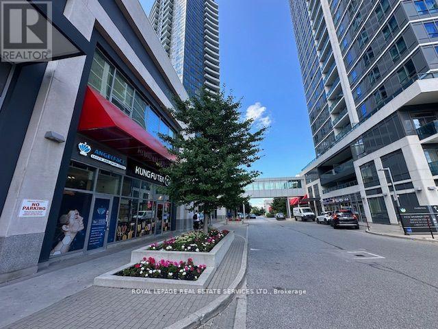 102 - 7163 Yonge Street, Markham, ON