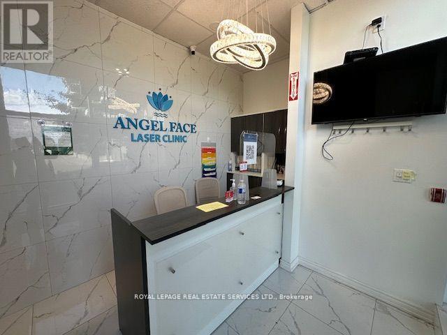 102 - 7163 Yonge Street, Markham, ON