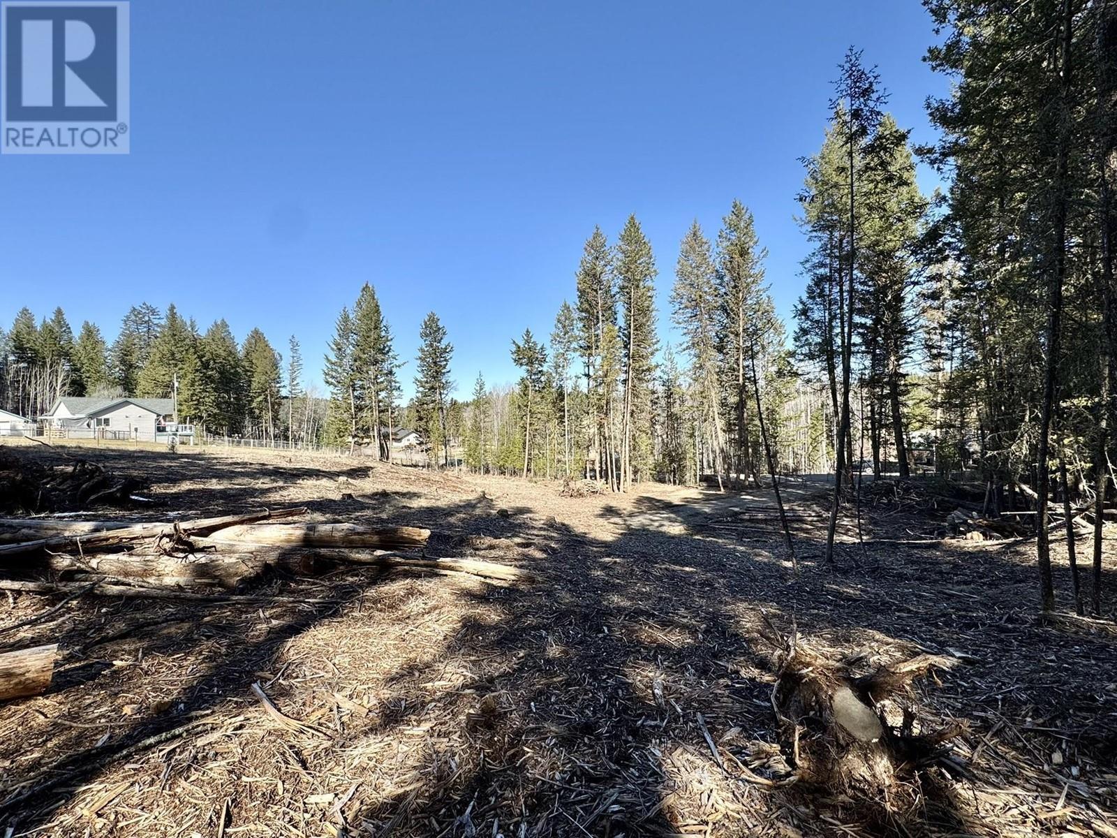 5218 Kallum Drive, 108 Mile Ranch, BC