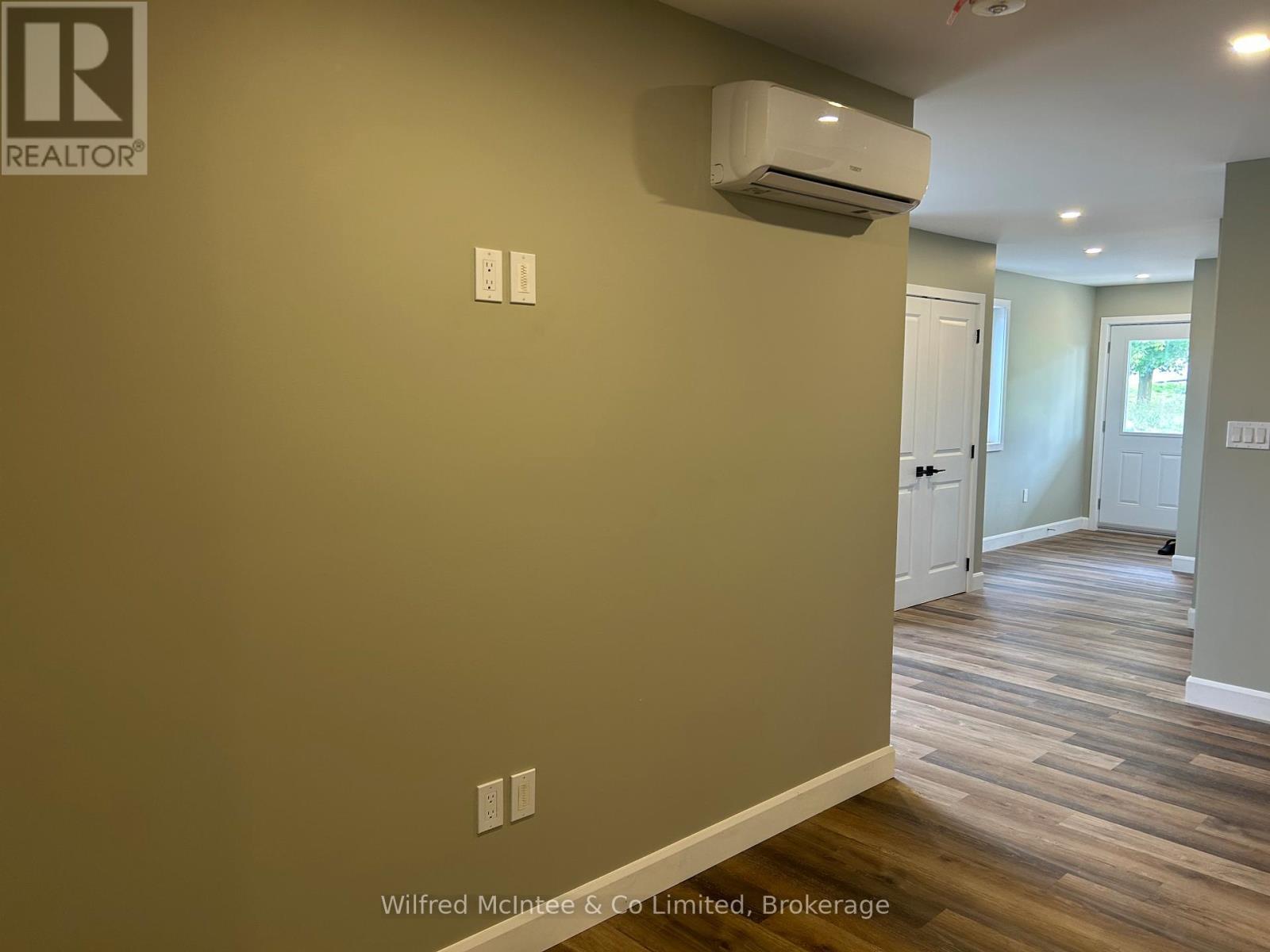 Unit 1 - 187 Balaklava Street, Arran-Elderslie, ON - Indoor Photo Showing Other Room