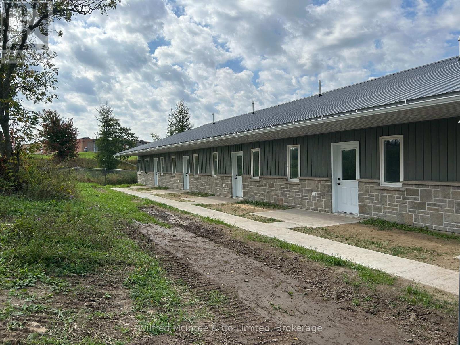 Unit 3 - 187 Balaklava Street, Arran-Elderslie, ON - Outdoor