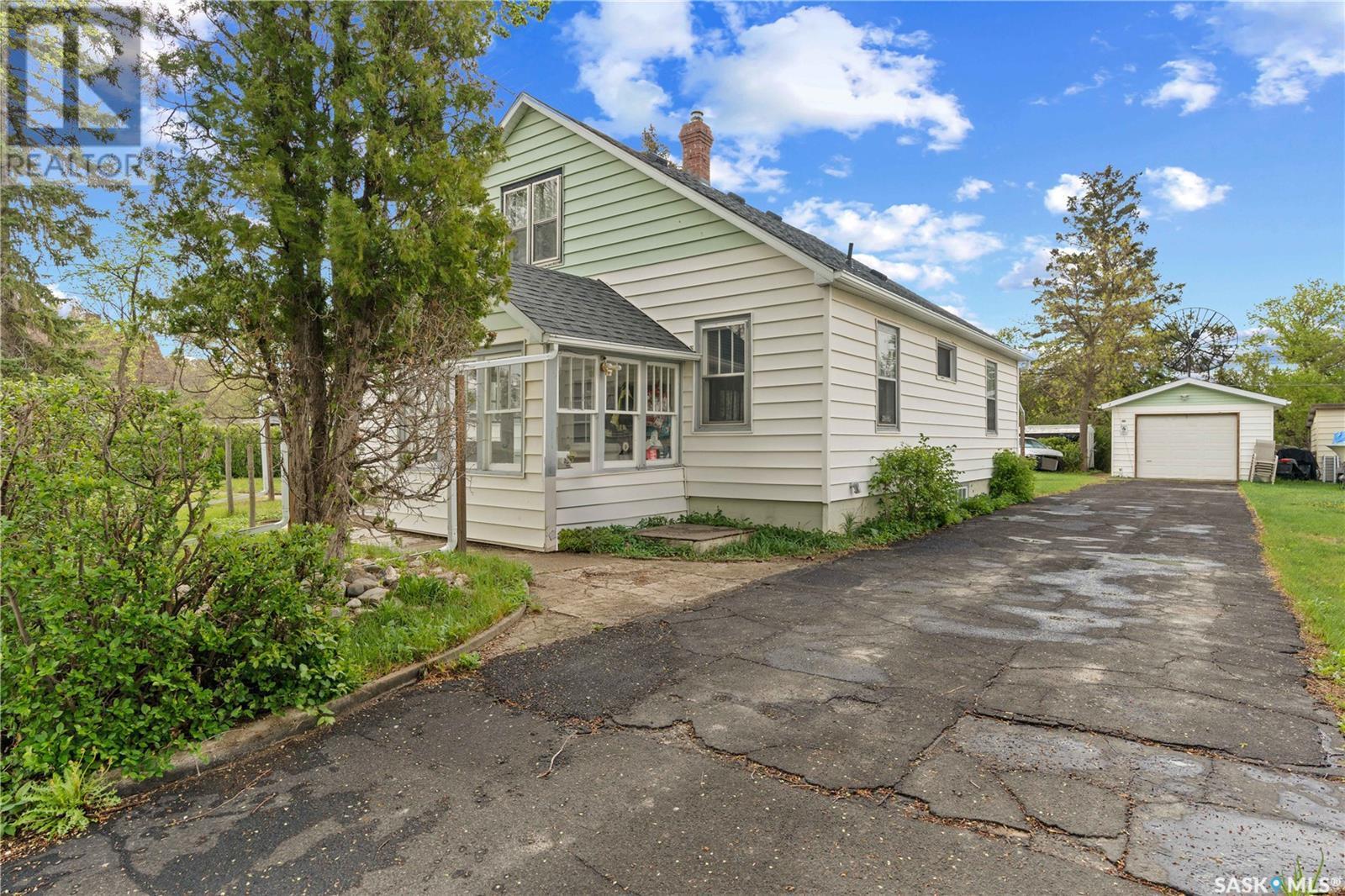 201 Blackstock Street, Strasbourg, SK - Outdoor