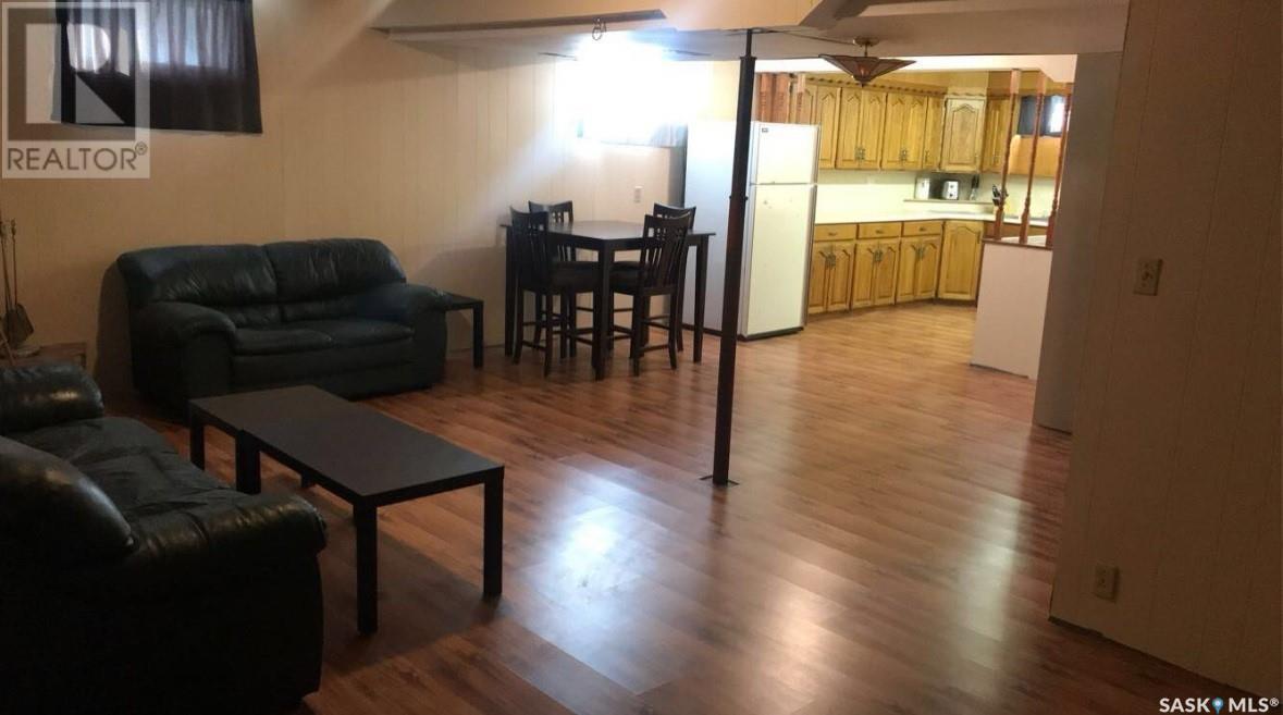 201 Blackstock Street, Strasbourg, SK - Indoor Photo Showing Living Room