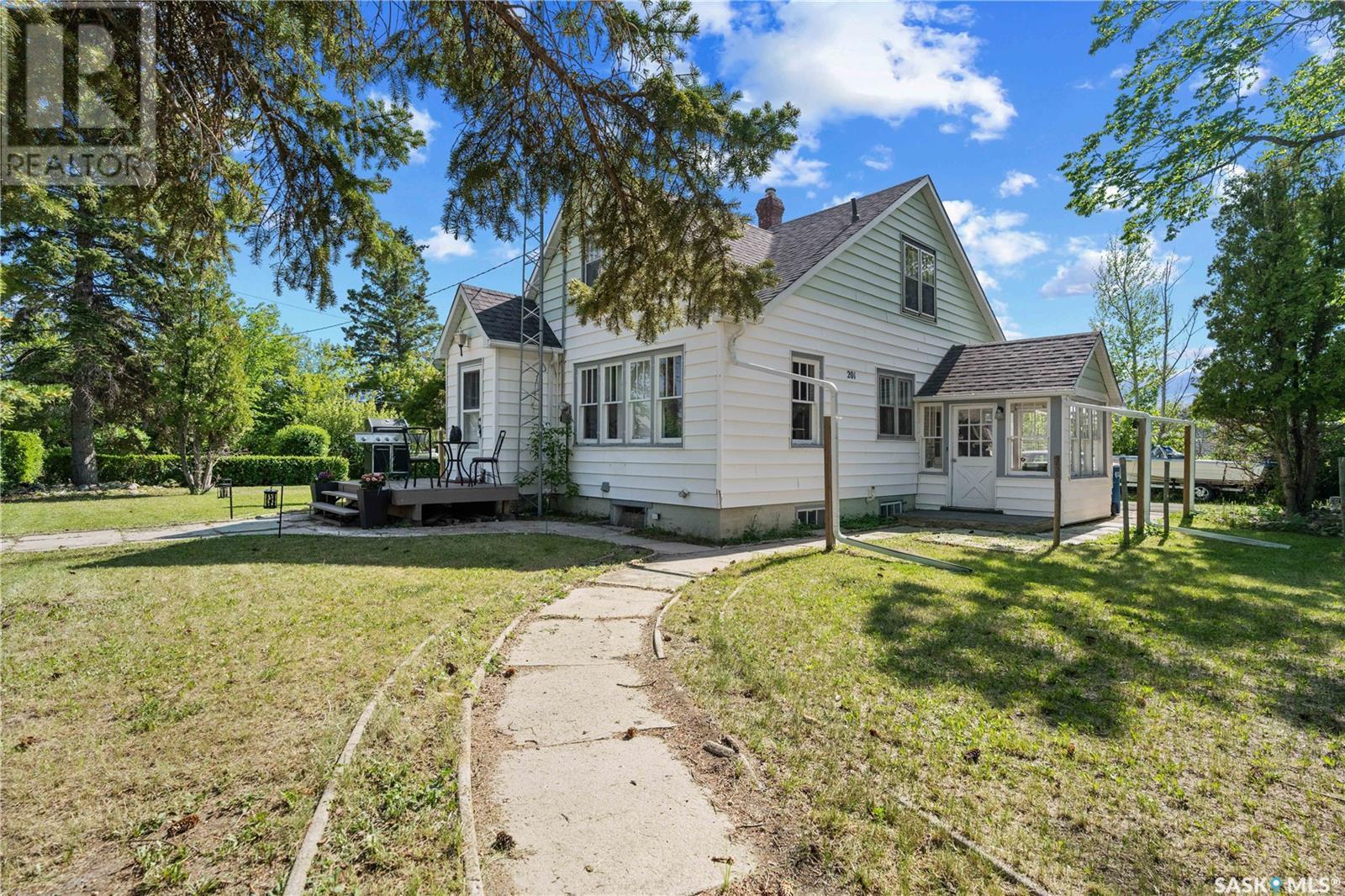 201 Blackstock Street, Strasbourg, SK - Outdoor