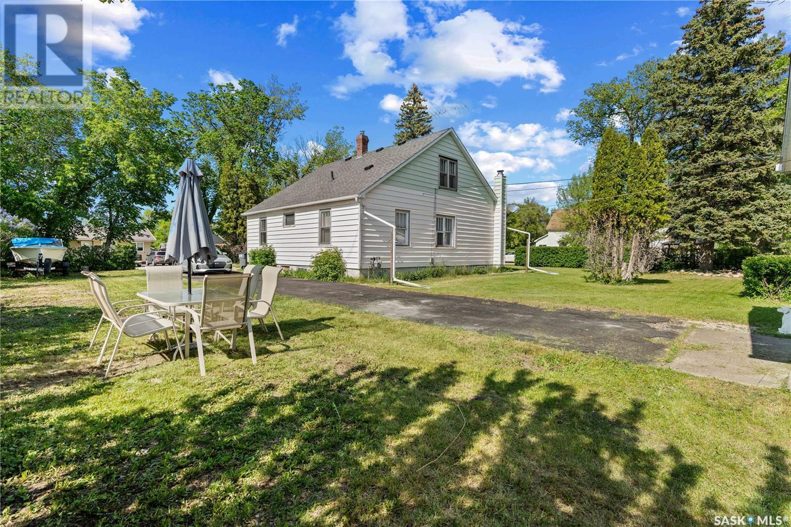 201 Blackstock Street, Strasbourg, SK - Outdoor