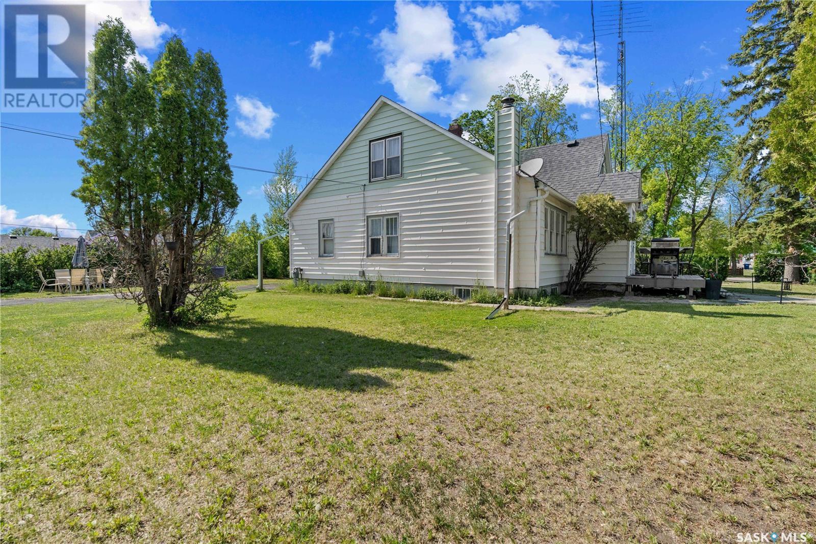 201 Blackstock Street, Strasbourg, SK - Outdoor