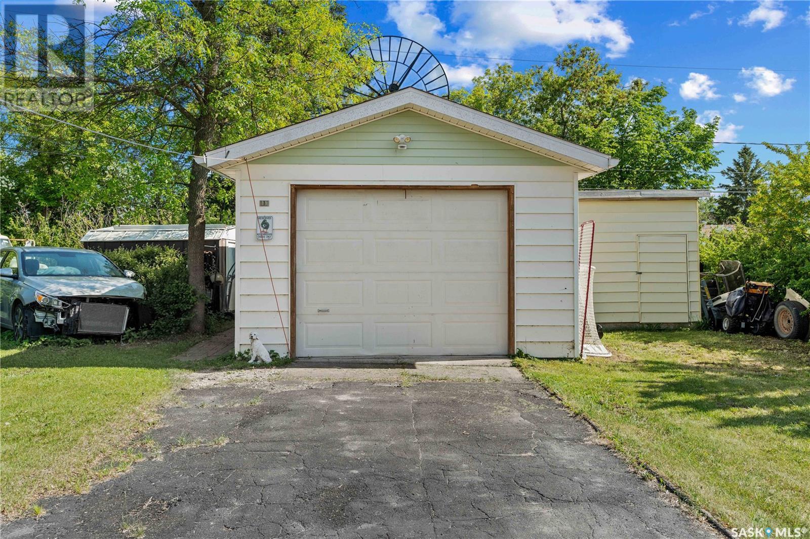 201 Blackstock Street, Strasbourg, SK - Outdoor