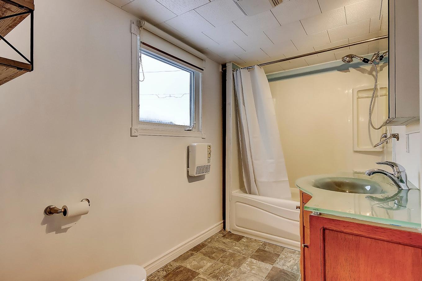 Salle de bains - 128-3950 Boul. Sir-Wilfrid-Laurier, Longueuil (Saint-Hubert), QC - Indoor Photo Showing Bathroom