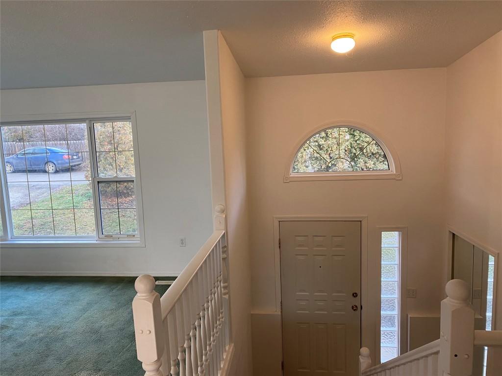 601 7Th Avenue, Creston, BC