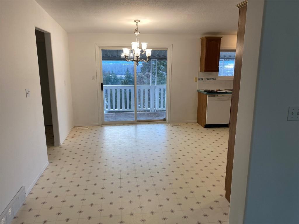 601 7Th Avenue, Creston, BC