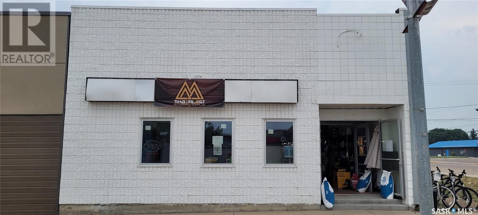 201 - 203 Centre Street, Meadow Lake, SK