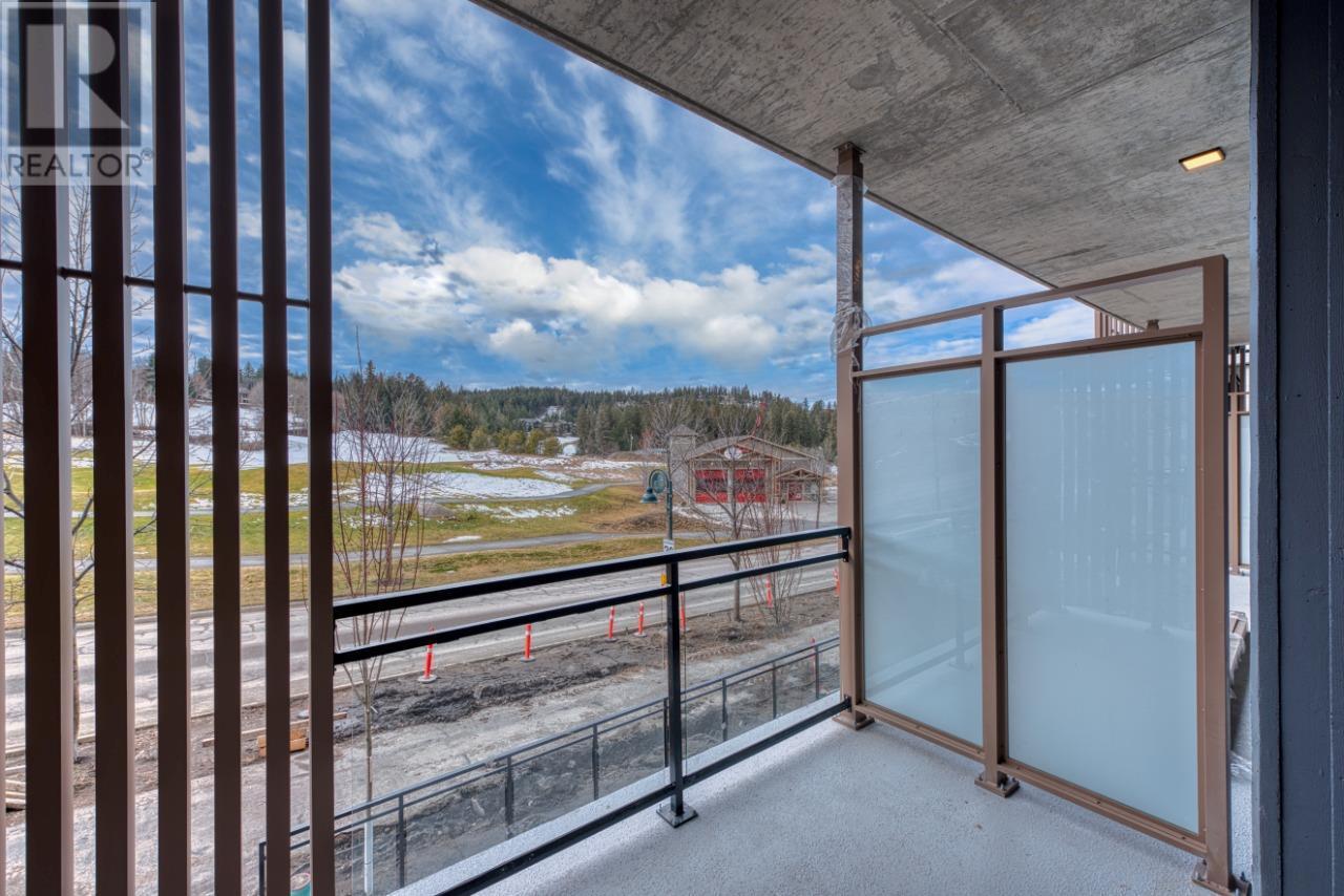 75 Predator Ridge Drive Unit# 208, Vernon, BC - Outdoor With View With Exterior