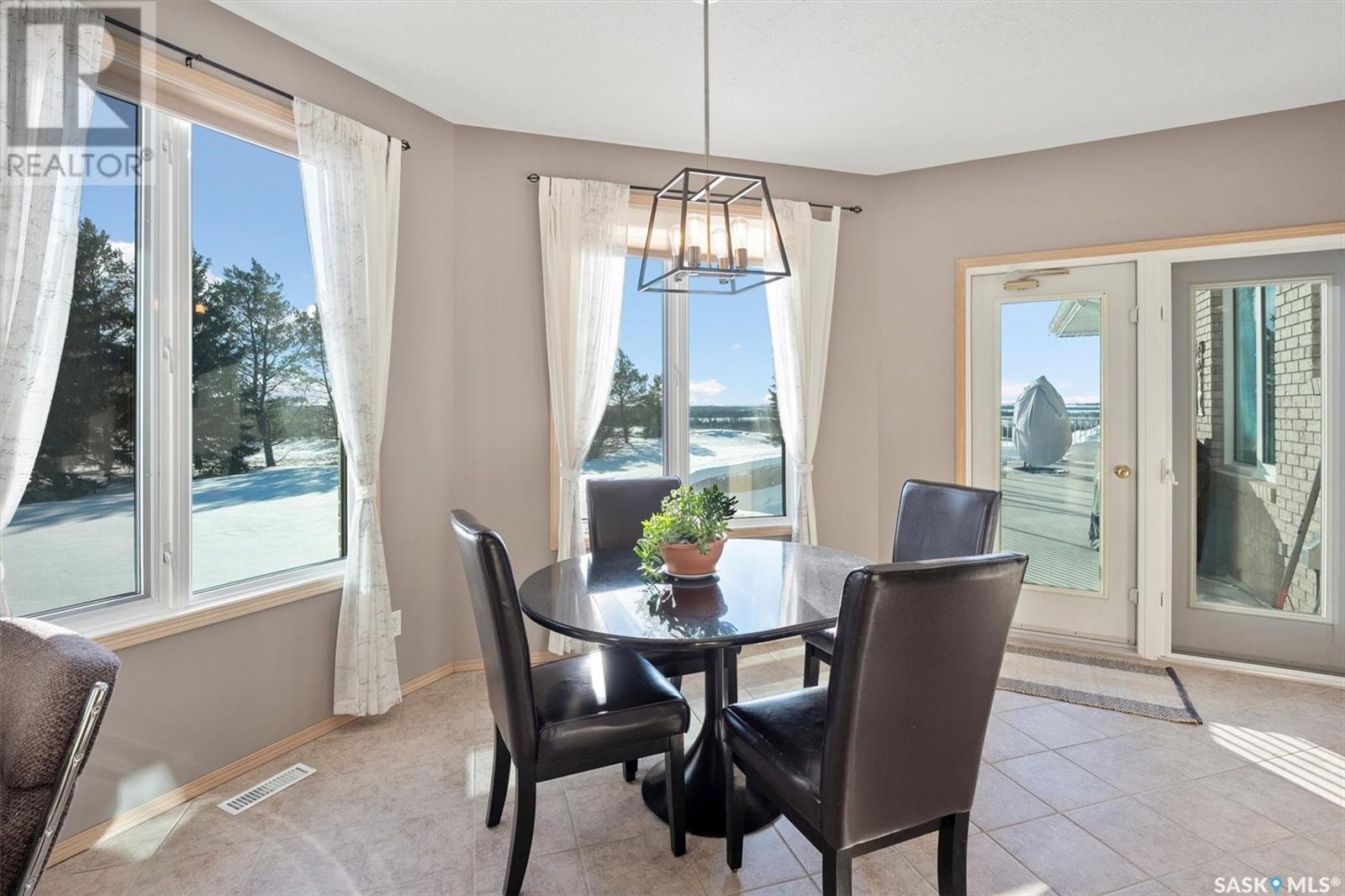 9 Cherry Lane, Corman Park Rm No. 344, SK - Indoor Photo Showing Dining Room