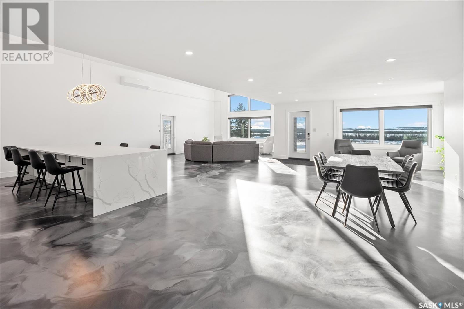 9 Cherry Lane, Corman Park Rm No. 344, SK - Indoor