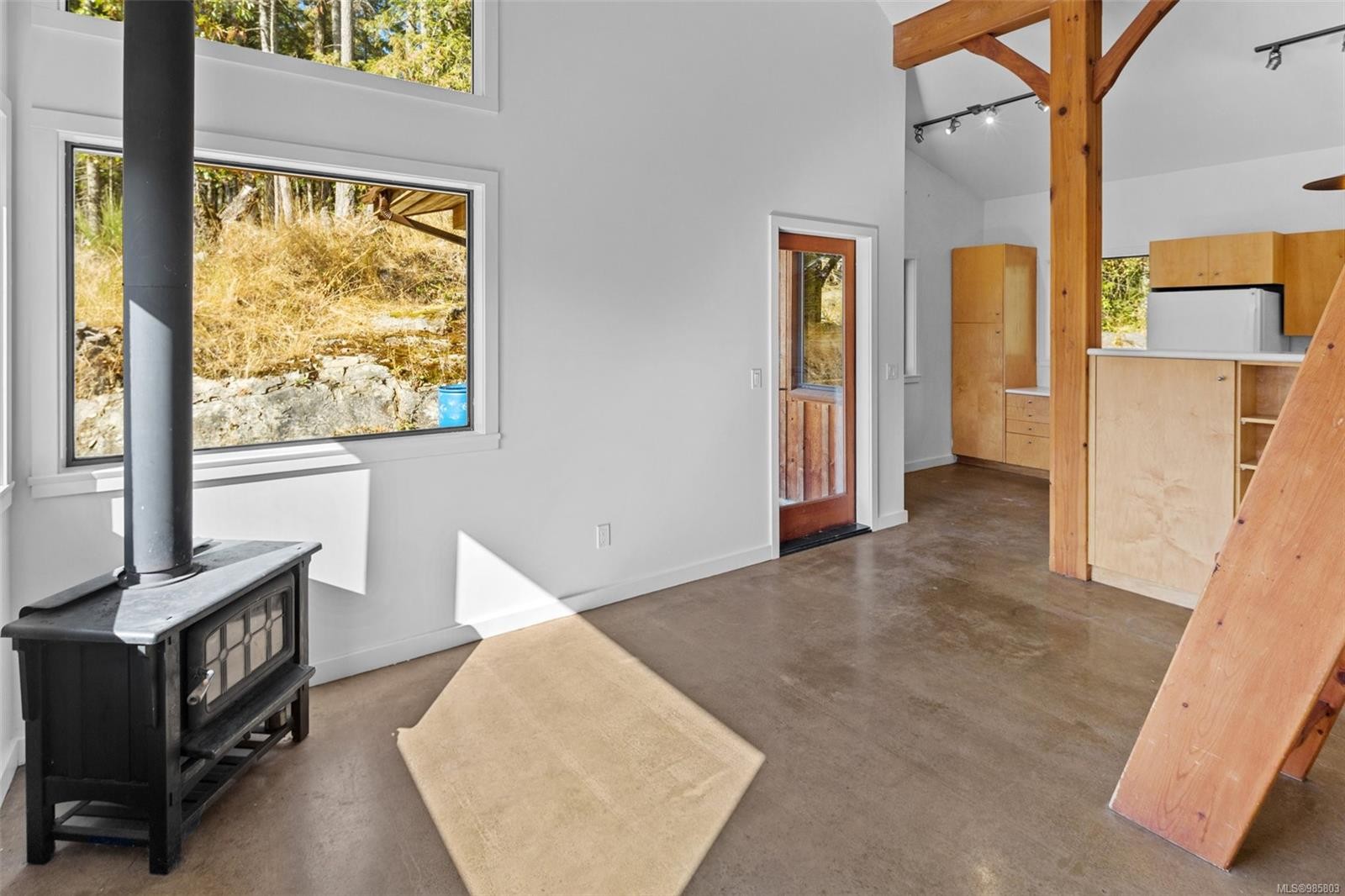 400 Baker Rd, Salt Spring, BC