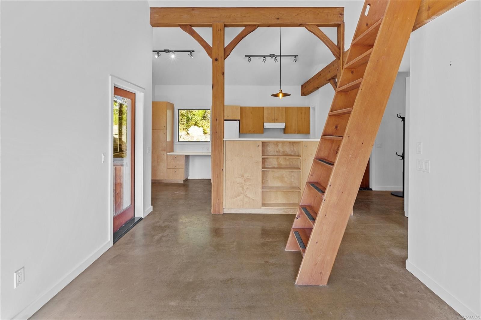 400 Baker Rd, Salt Spring, BC