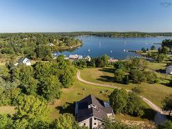 90 Orchard Heights Maders Cove, NS B0J 2E0