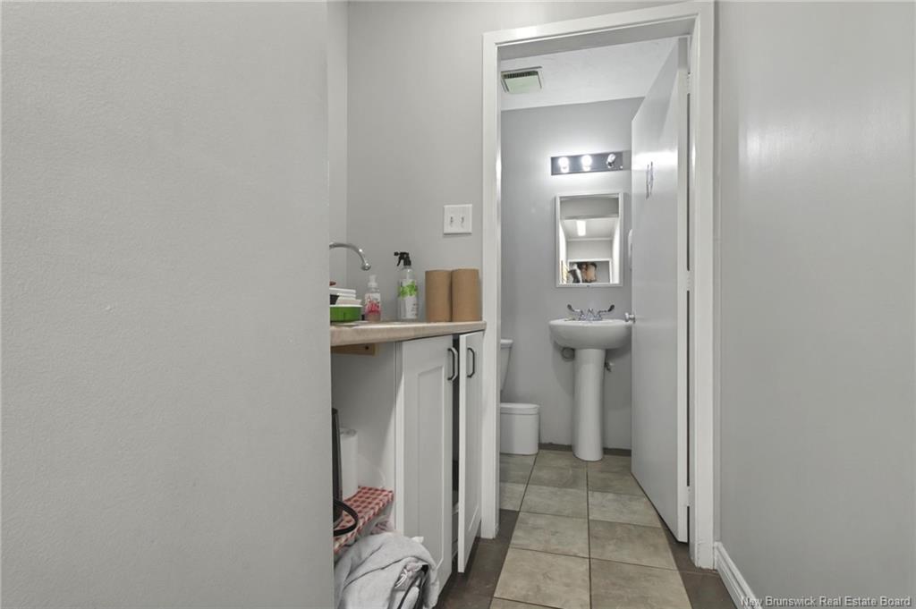 845-847 Mountain Rd, Moncton, NB