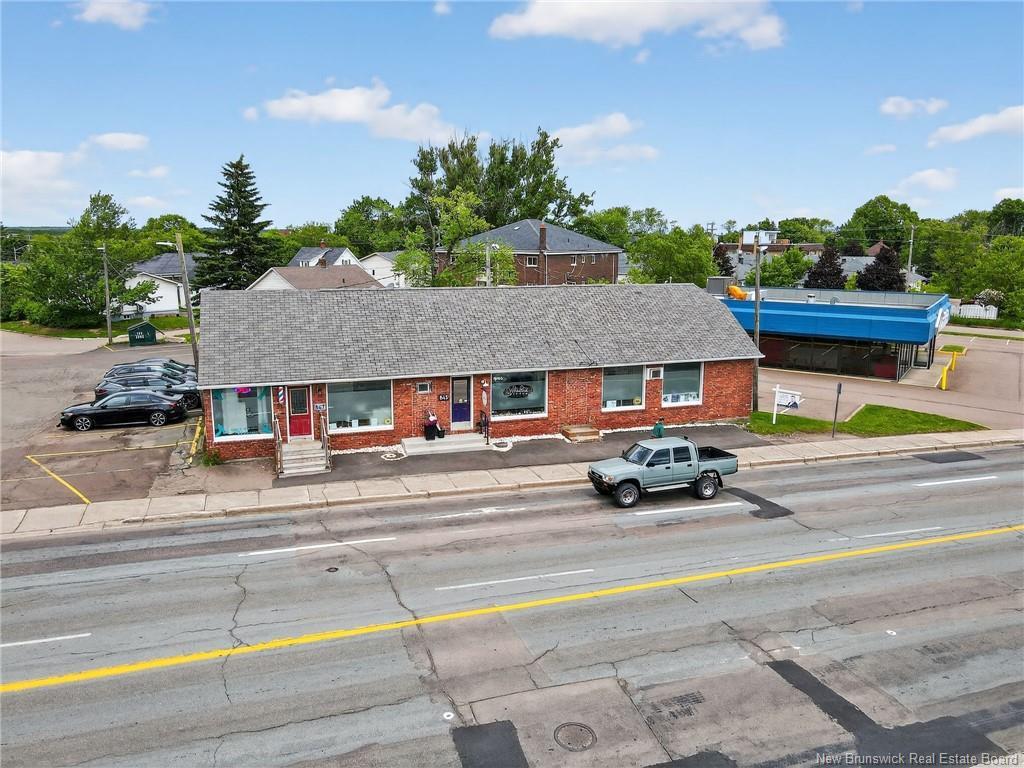 845-847 Mountain Rd, Moncton, NB