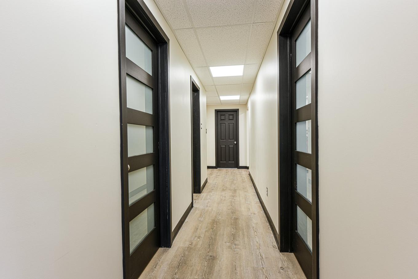 Office - 710-1370 Rue Joliot-Curie, Boucherville, QC