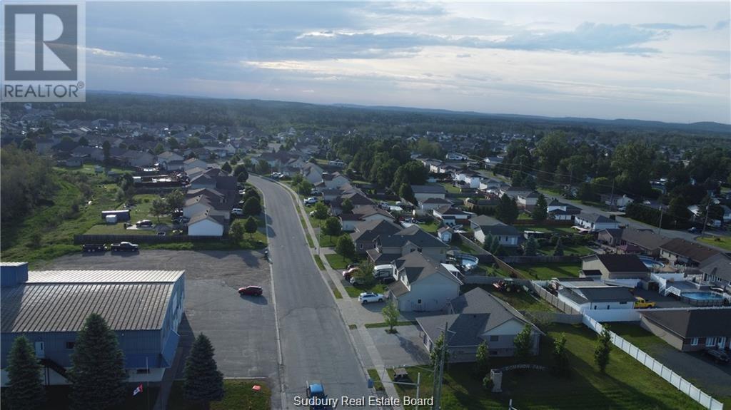 4292 Larocque Avenue, Val Caron, ON