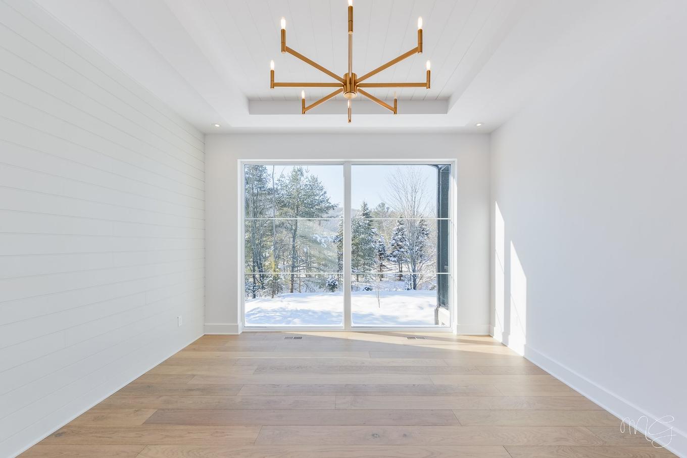 Chambre à coucher principale - 1404 Place Des Vignes, Piedmont, QC - Indoor Photo Showing Other Room