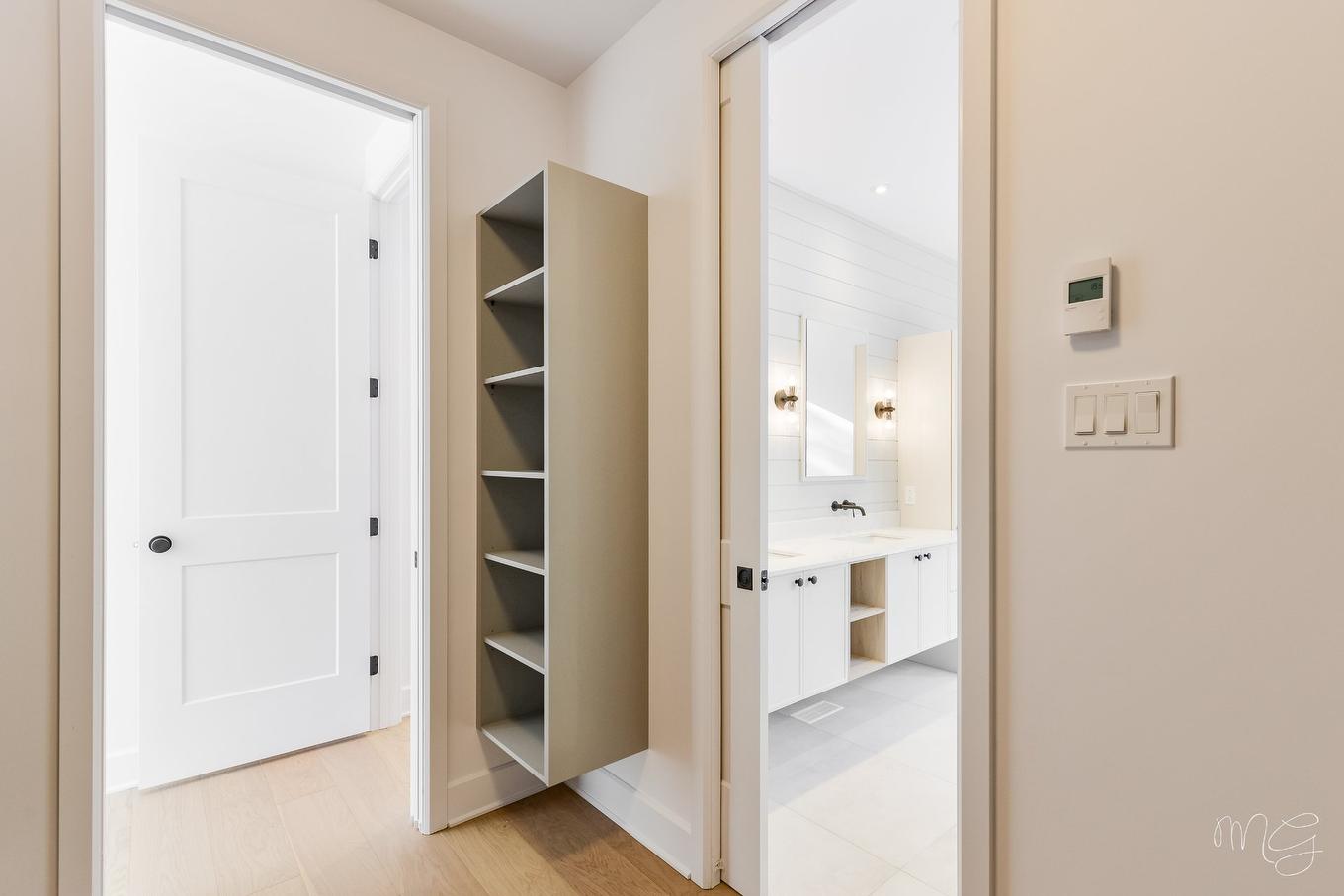 Rangement - 1404 Place Des Vignes, Piedmont, QC - Indoor Photo Showing Other Room