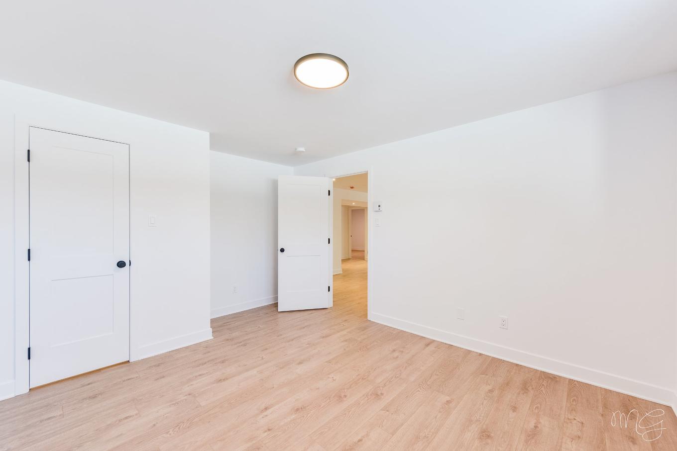 Chambre à coucher - 1404 Place Des Vignes, Piedmont, QC - Indoor Photo Showing Other Room