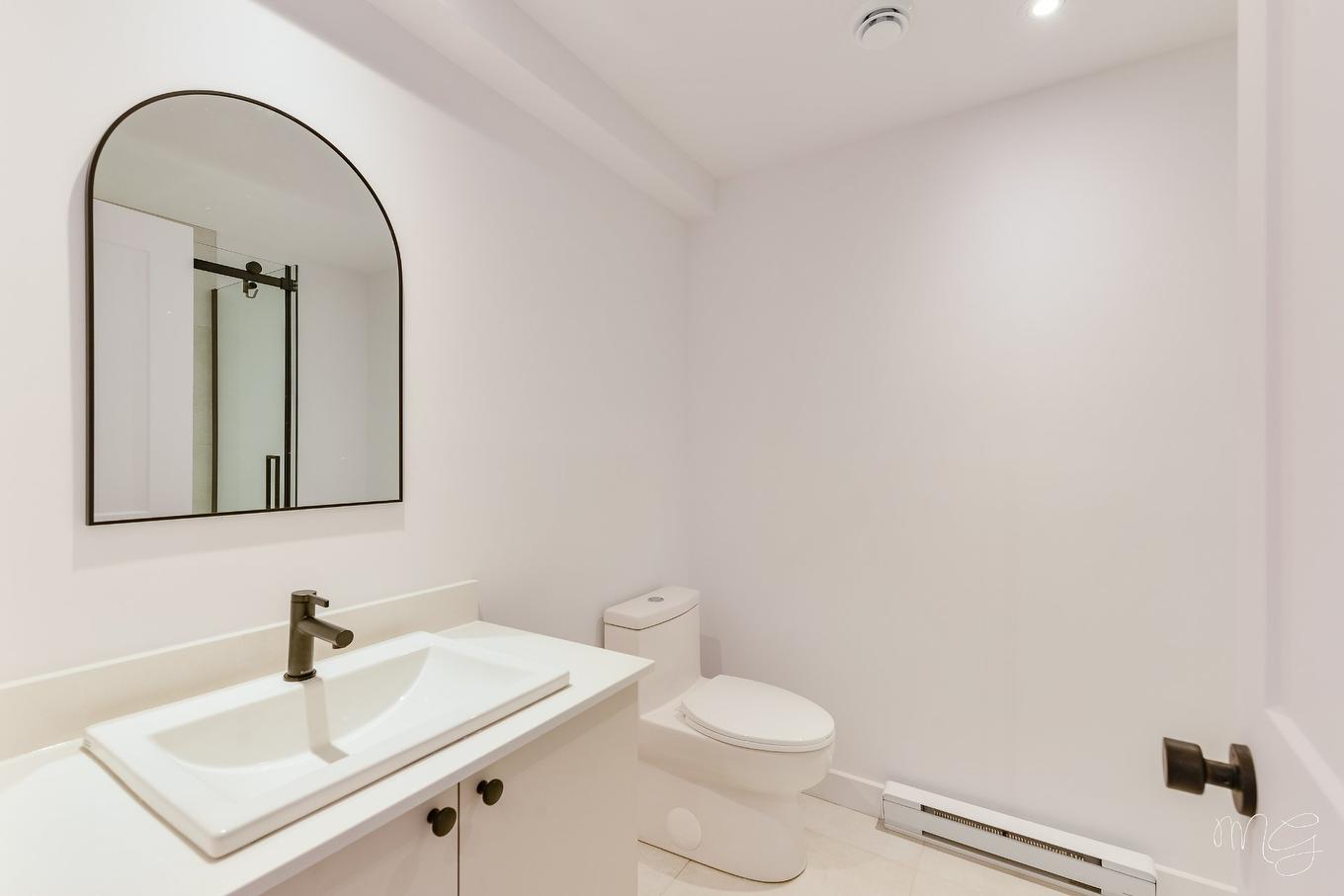 Salle de bains - 1404 Place Des Vignes, Piedmont, QC - Indoor Photo Showing Bathroom