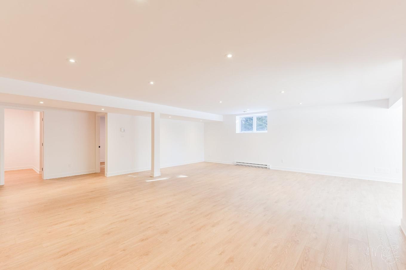 Salle familiale - 1404 Place Des Vignes, Piedmont, QC - Indoor Photo Showing Other Room