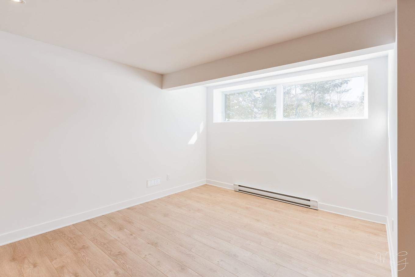 Chambre à coucher - 1404 Place Des Vignes, Piedmont, QC - Indoor Photo Showing Other Room