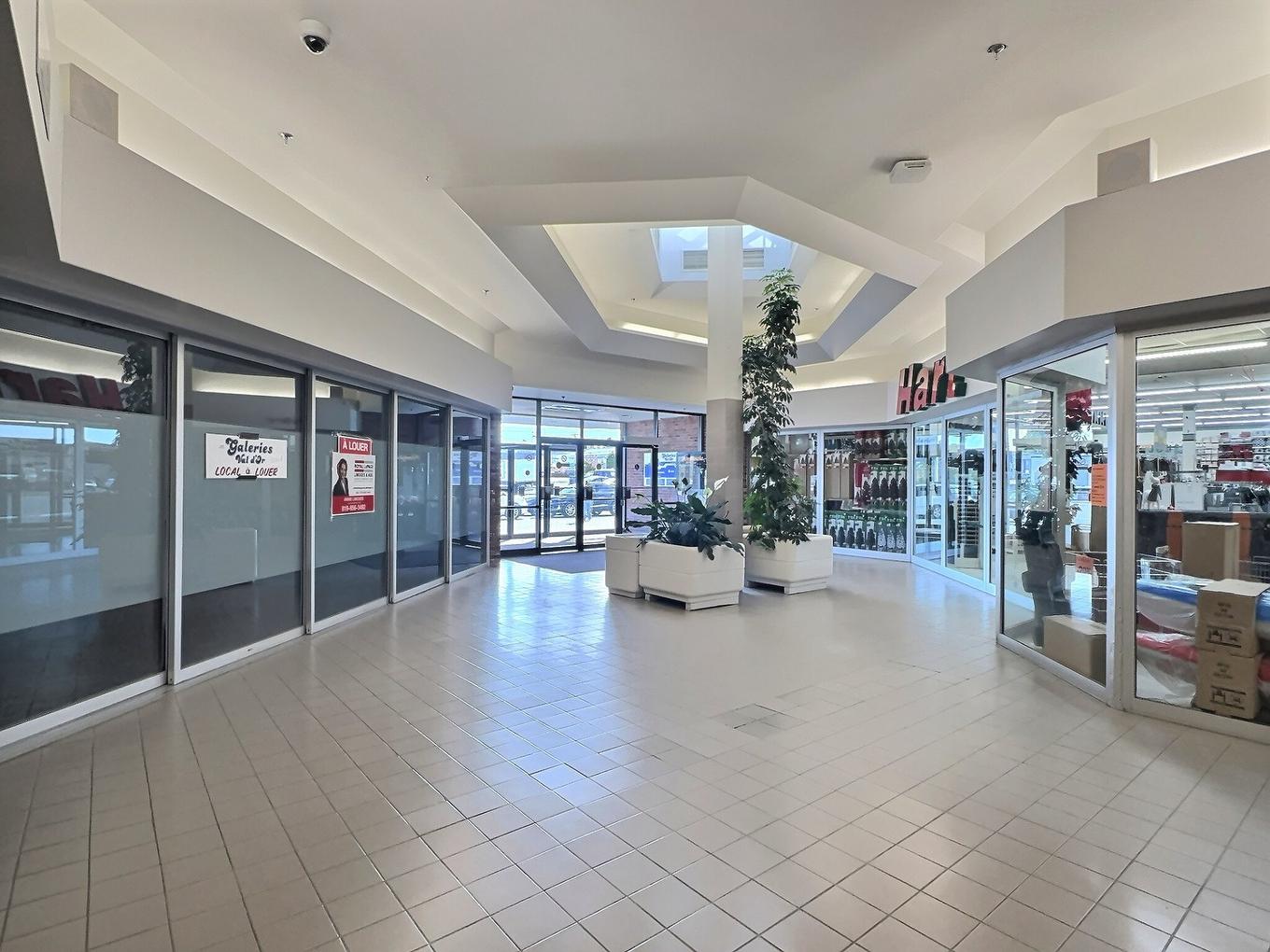 View - 11-1500 Ch. Sullivan, Val-D'Or, QC - Indoor