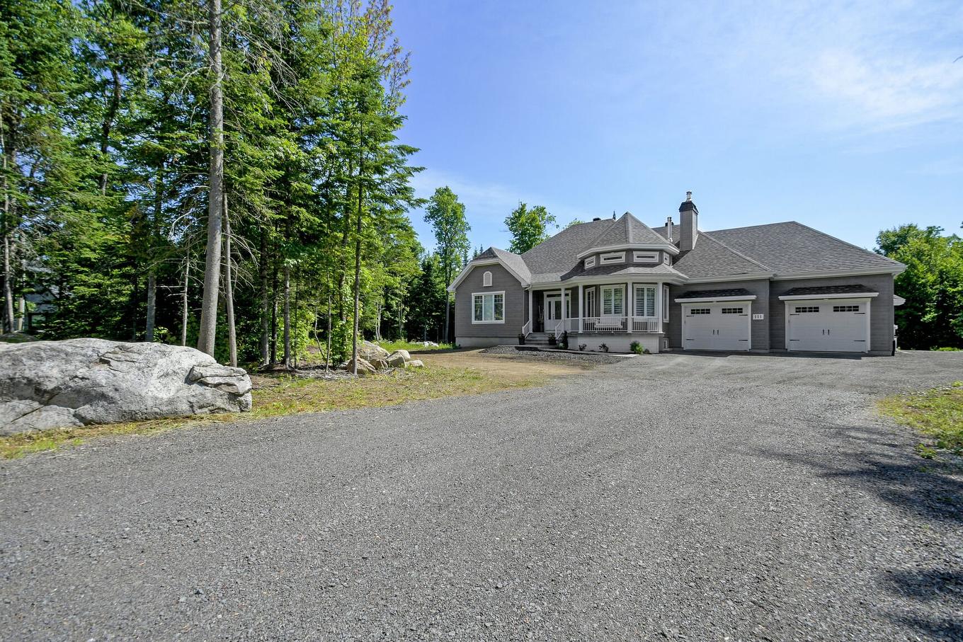 Façade - 111 Rue Du Joli-Bois, Sainte-Marguerite-Du-Lac-Masson, QC - Outdoor