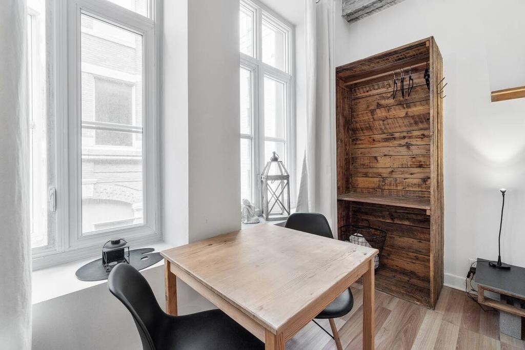 Coin-repas - 306-420 Rue De La Cité, Québec (La Cité-Limoilou), QC