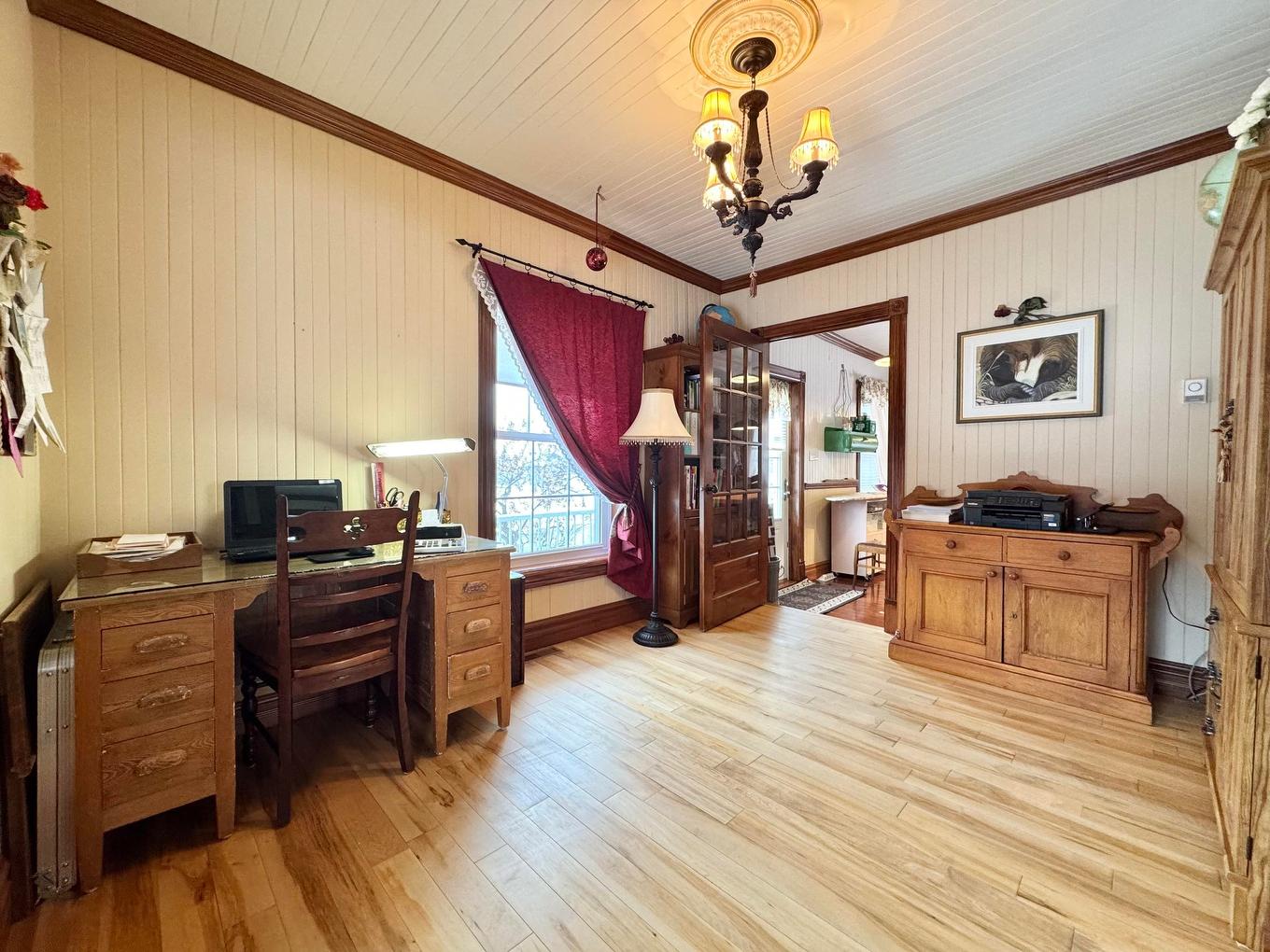 Bedroom - 51C Rue Principale N., Saint-Bruno-De-Guigues, QC - Indoor Photo Showing Office