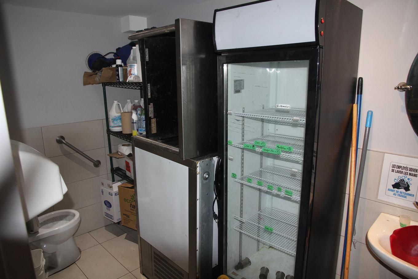 Storage - 1609 Rue Ste-Catherine O., Montréal (Ville-Marie), QC